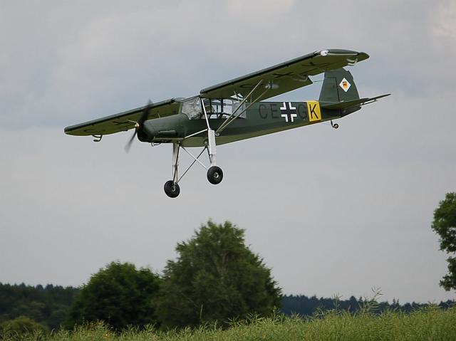 warbirdtreffen-storch (1).jpg